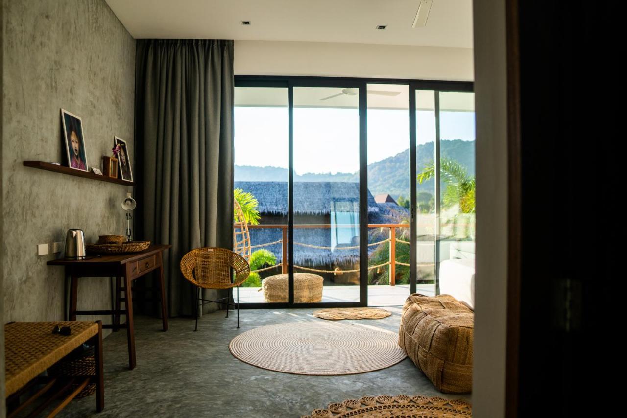 Lan Sabai - Wellness Retreat Hotel Nai Harn Exterior foto
